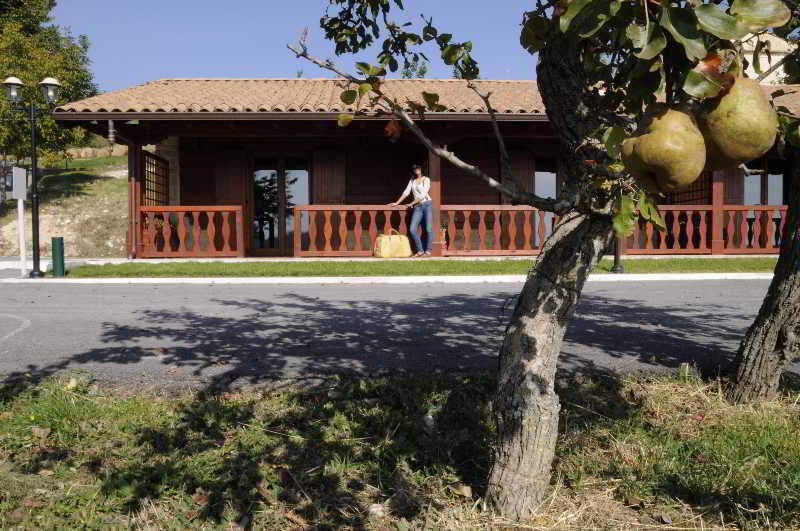 Agriturismo La Sorgente Villa Macchiagodena Exterior foto